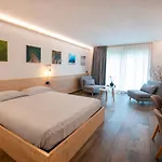 N'joy Otel