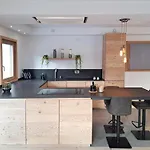 N'joy Otel Bormio